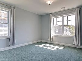 314b Chases Ln, Middletown, Ri 02842 in Middletown, RI (Photo 6 of 10)