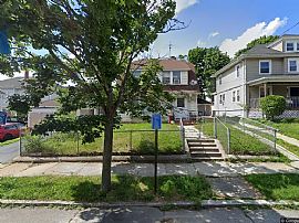 147 Warrington St, Providence, Ri 02907 in Providence, RI