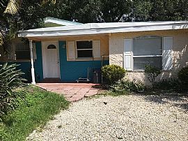 5141 17th Ave S, Gulfport, Fl 33707 in Gulfport, FL