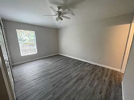 2151 Honey Ln, North Pt, Fl 34286 in North Port, FL (Photo 9 of 12)