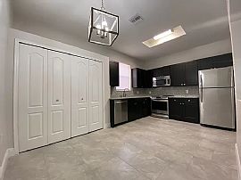 15752 Green Cove Blvd, Clermont, Fl 34714 in Clermont, FL (Photo 6 of 12)