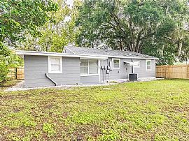 5736 Pennsylvania Ave, New Pt Richey, Fl 34652 in New Port Richey, FL (Photo 2 of 12)