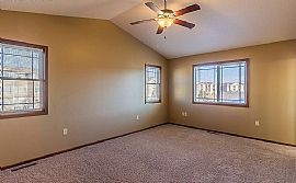 Spacious 3 Bedroom 2.5 Bath Home For Rent in Manhattan, KS (Photo 4 of 9)