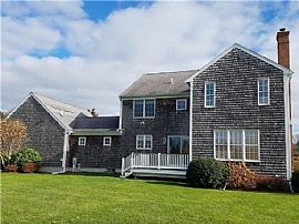 Spacious House For Rent, 16 Paddock Ln, Middletown, Ri 02842 in Middletown, RI (Photo 3 of 12)