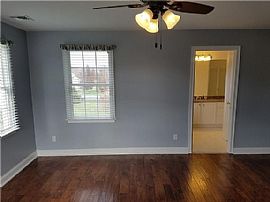 Spacious House For Rent, 16 Paddock Ln, Middletown, Ri 02842 in Middletown, RI (Photo 7 of 12)