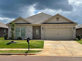 105 Pointe Haven Ct Sw, Huntsville, Al 35824 in Huntsville, AL