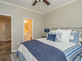 3070 Crossings Dr, Birmingham, Al 35242 in Birmingham, AL (Photo 10 of 12)