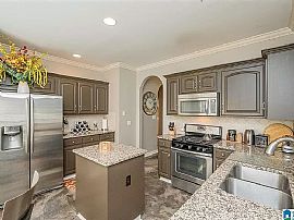 3070 Crossings Dr, Birmingham, Al 35242 in Birmingham, AL (Photo 3 of 12)