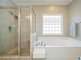 3070 Crossings Dr, Birmingham, Al 35242 in Birmingham, AL (Photo 7 of 12)