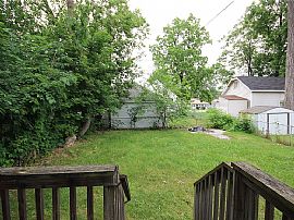 Beautiful 3 Bedroom 2 Bath Home For Rent in Keego Harbor, MI