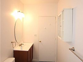 Beautiful 3 Bedroom 2 Bath Home For Rent in Keego Harbor, MI (Photo 3 of 7)