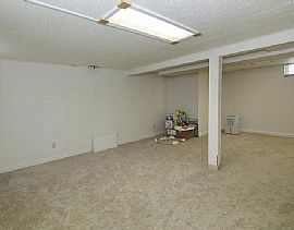 Beautiful 3 Bedroom 2 Bath Home For Rent in Battle Creek, MI (Photo 5 of 9)