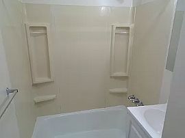 111 Lansing St #b, Bridgeport, Ct 06606 in Bridgeport, CT (Photo 7 of 12)