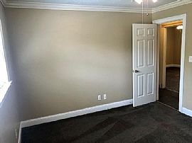 Beautiful 3 Bedroom 2 Baths Home For Rent in Huntington, WV (Photo 8 of 8)