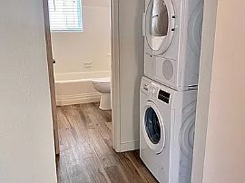 2530 N 3rd St Apt 4, Phoenix, Az 85004 in Phoenix, AZ (Photo 7 of 12)