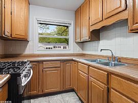 Charming and Great 3 Bedroom Home Furnished Highly Worth The Pr in Michigan City, IN (Photo 5 of 12)