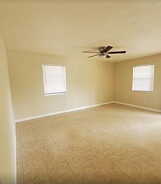 House For Rent  in Fort Myers Beach, FL (Photo 8 of 11)
