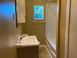 3476 Ford St, Hokes Bluff, Al 35903 in Gadsden, AL (Photo 7 of 12)