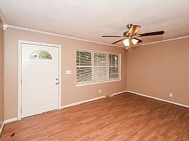 2213 Cynthia Dr, Birmingham, Al 35215 in Birmingham, AL (Photo 3 of 12)