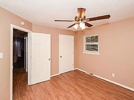 2213 Cynthia Dr, Birmingham, Al 35215 in Birmingham, AL (Photo 9 of 12)