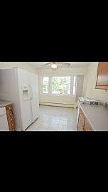 Apartment For Rent in La Grange Park, IL (Photo 5 of 6)