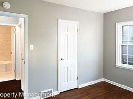 Get and Affordable Home Direct From The Owner in Des Moines, IA (Photo 3 of 9)