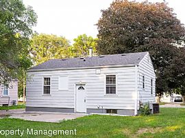 Get and Affordable Home Direct From The Owner in Des Moines, IA (Photo 9 of 9)