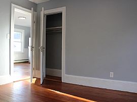 Beautiful 3 Bedroom 2 Bath Home For Rent in Providence, RI (Photo 5 of 7)