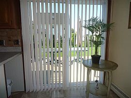 20 Lincoln Way, Narragansett, Ri 02882 in Narragansett, RI (Photo 3 of 9)