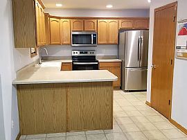 3302 Sw Maize Dr, Ankeny, Ia 50023 House For Rent in Ankeny, IA (Photo 4 of 12)