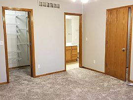 3302 Sw Maize Dr, Ankeny, Ia 50023 House For Rent in Ankeny, IA (Photo 8 of 12)