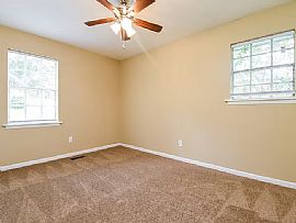 2728 6th St Ne, Center Point, Al 35215 in Center Point, AL (Photo 7 of 8)