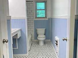 25 Maury Dr, Mobile, Al 36606 in Mobile, AL (Photo 4 of 10)