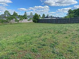 39 Farmbrook Dr, Fort Mitchell, Al 36856 in Fort Mitchell, AL (Photo 8 of 8)