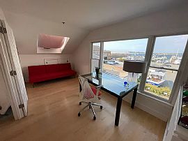 435 Thames St Unit 1, Newport, Ri 02840 in Newport, RI (Photo 9 of 12)