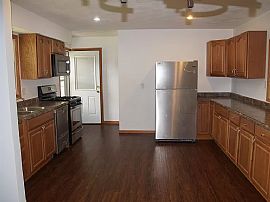 2074 Masters St, Beloit, Wi 53511 in Beloit, WI (Photo 3 of 12)