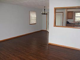 2074 Masters St, Beloit, Wi 53511 in Beloit, WI (Photo 9 of 12)