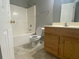 Nice Apartment You Can Go Check It Out in Omaha, NE (Photo 9 of 9)