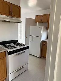 2 Bedroom Quaint Living in Beautiful Atwater Village in Los Angeles, CA (Photo 5 of 6)