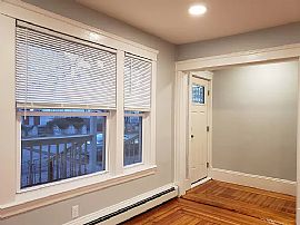 313 New York Ave #1, Providence, Ri 02905 in Providence, RI (Photo 5 of 12)