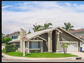 Spacious House For Rent in Ontario, CA