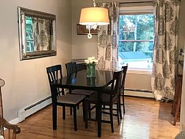 8 Arlington St, Essex Jct, Vt 05452 in Essex Junction, VT (Photo 3 of 7)