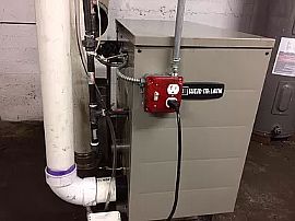 200 Hansen Ave, Bridgeport, Ct 06605 in Bridgeport, CT (Photo 10 of 12)