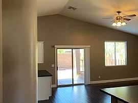 16945 W Manchester Dr, Surprise, Az 85374 in Surprise, AZ (Photo 6 of 12)