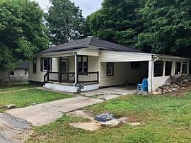 119 Orchard Hill Rd, Beaver, Wv 25813 in Beaver, WV