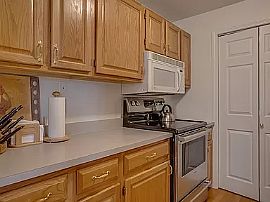 Rarely Available Penthouse Duplex with Private Outdoor Space in Boston, MA (Photo 10 of 10)