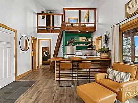 Single Family Residence  in Boise, ID (Photo 11 of 11)