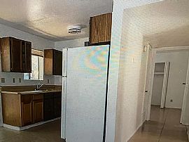 221 W Lee St #221, Tucson, Az 85705 in Tucson, AZ (Photo 2 of 9)