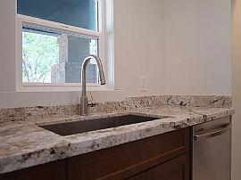 118 E 18th St, Tucson, Az 85701 in Tucson, AZ (Photo 3 of 11)