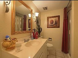 Well Positioned Home For Life Comfort in El Paso, TX (Photo 11 of 12)